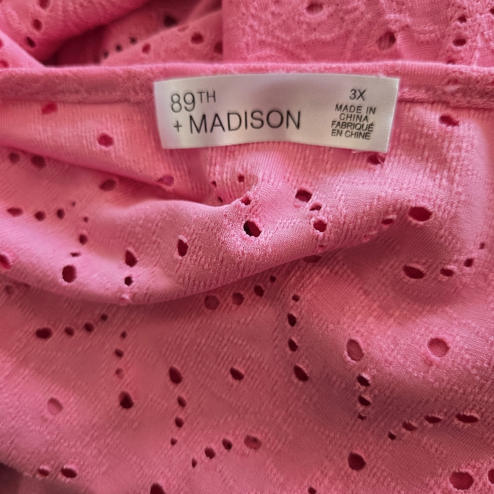 NWT Pink Eyelet Lace Bell Sleeve V Neck Blouse - Picture 8 of 11